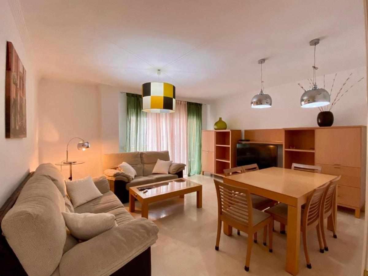 Chicflat Avenida Espana Ideal Para Familias เอสเตโปนา ภายนอก รูปภาพ